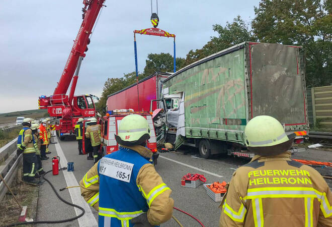 
		A6 bei Bretzfeld:  Tödlicher LKW-Unfall auf der A6 (Update)
		
