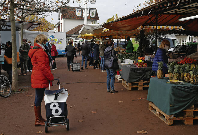 Wiesloch: Wochenmarkt bleibt noch bis zum Frühjahr an der Stadt-Galerie