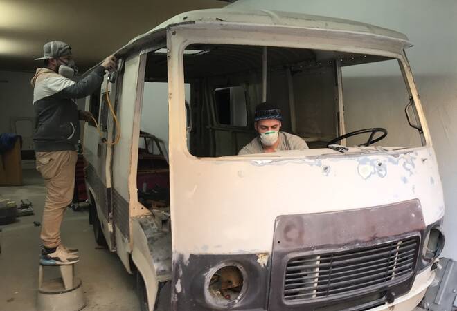 
		Eberbach:  Mit 45 Jahre altem Transporter zur Balkan-Express-Rallye
		