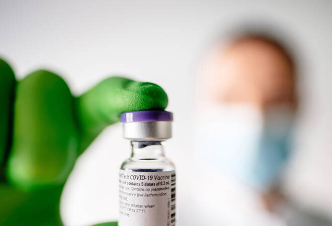 
		Corona-Impfstoff:  Walldorfer SAP erwägt, Mitarbeiter selbst zu impfen
		