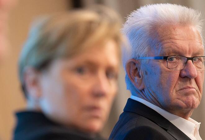 
		Kretschmann gegen Eisenmann:  CDU-Spitzenkandidatin unter Druck (Update)
		