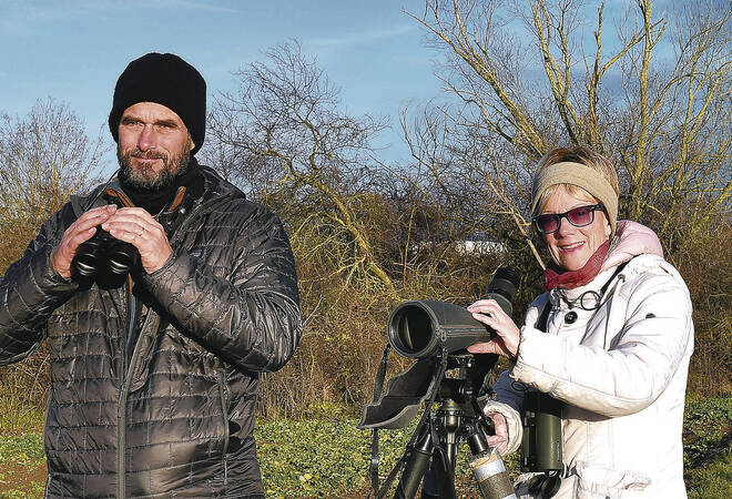 
		Eppelheim:  Vogelliebhaber aus Eppelheimer reisen um die Welt
		