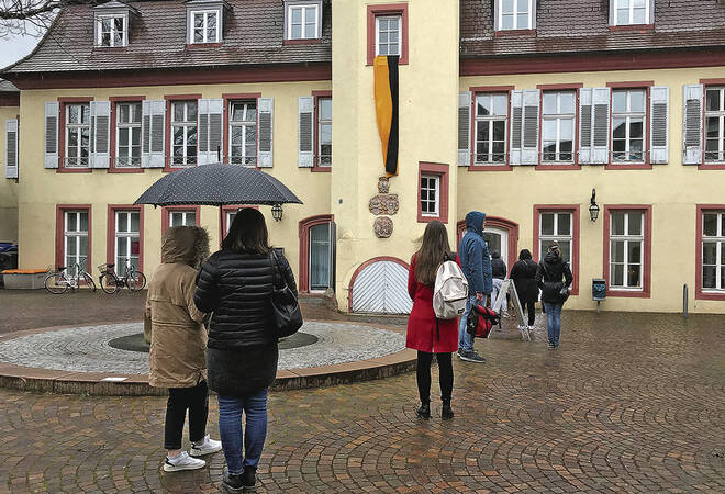 
		Landtagswahl in Heidelberg:  Um 13 Uhr wurden die Kugelschreiber knapp
		