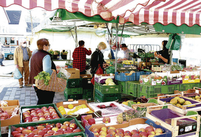 Wochenmarkt in Meckesheim: Reichlich Auswahl im Herzen des Ortes