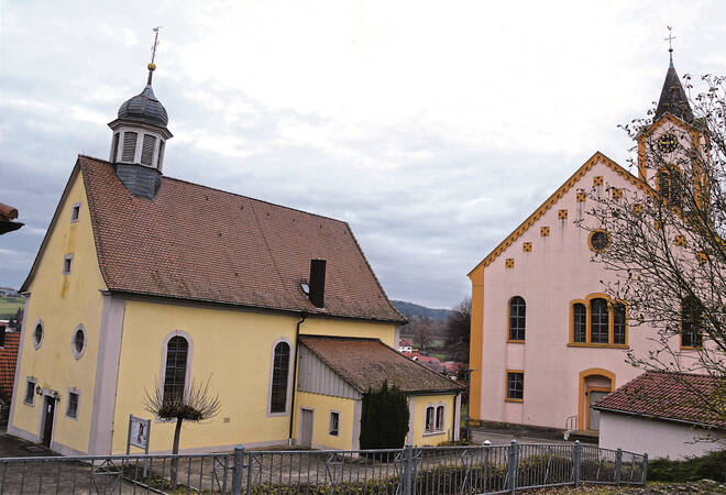 
		Sinsheim-Reihen:  Hier teilen sich beide Kirchen auch den Winterdienst geteilt
		