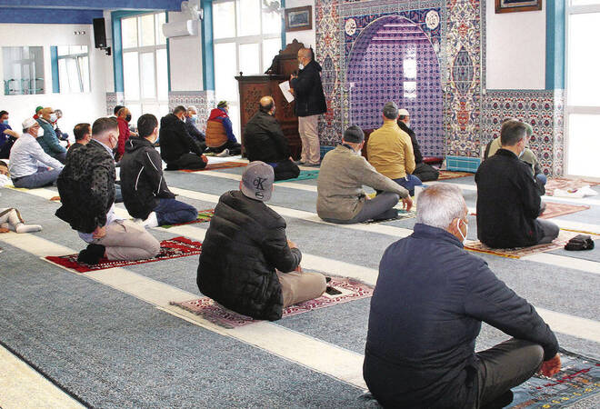 
		Walldorf/Wiesloch:  Moscheen geben Einblicke während des Ramadans
		