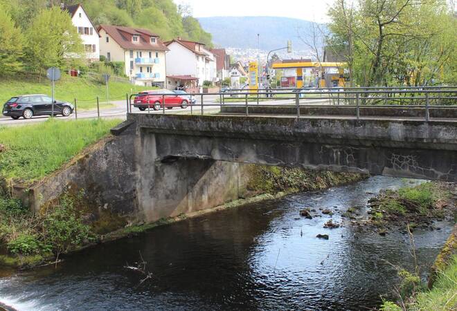 
		Eberbach:  Brücke 14 über die Itter wird erneuert
		