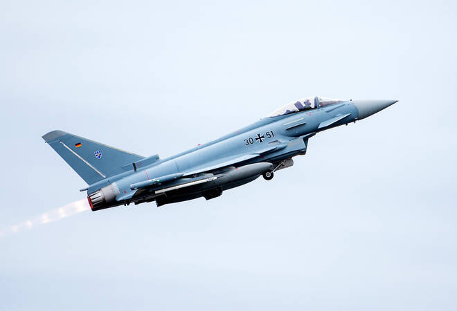 
		Neckar-Odenwald-Kreis:  Zwei Eurofighter sorgten für lauten Knall
		