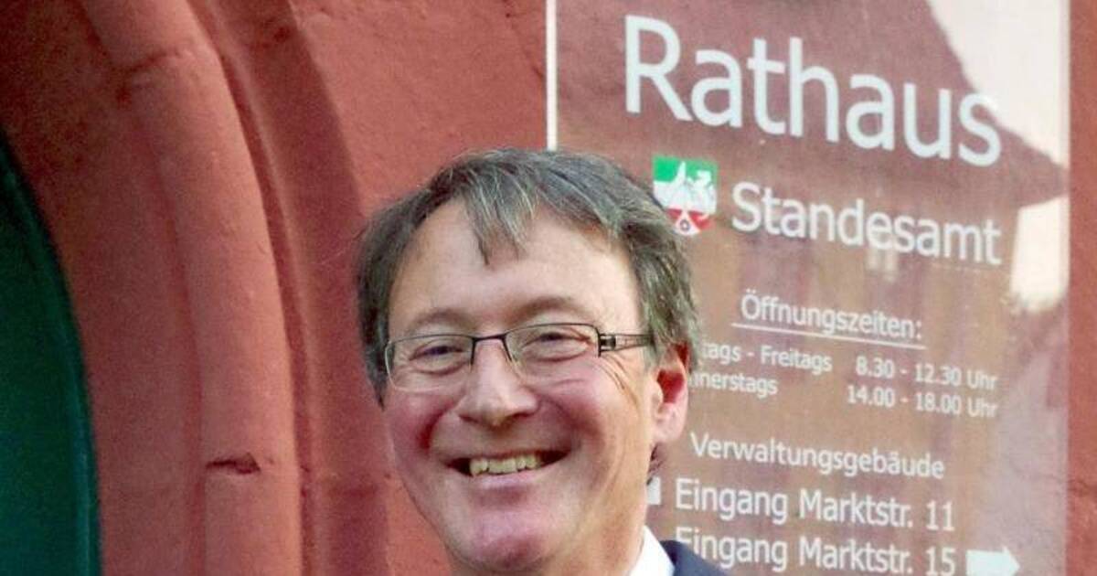 Bürgermeisterkandidat in Bad Münstereifel stirbt am Wahltag - Inland - Rhein <b>...</b> - 107423_1_articleopengraph_der-buergermeister-kandidat-der-spd-fuer-bad-muenstereifel-werner-esser-brach-am-wahlabend-zusammen-und-gestorben-foto-johannes-mager-archiv
