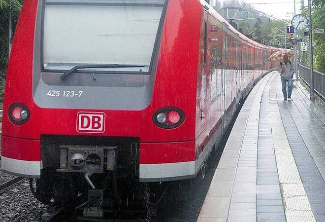 
		Heidelberg:  Behinderungen im Bahnverkehr – Verdacht auf Erdrutsch (Update)
		