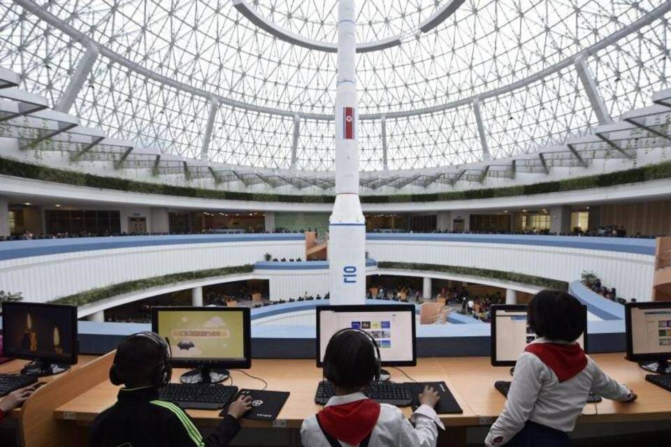Unha-3-Rakete Unha-3-Rakete