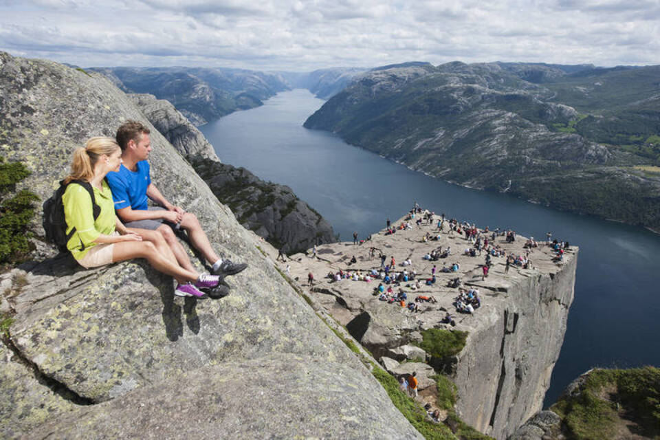 Mit Flipflops den Berg rauf - Norwegen-Touristen riskieren viel