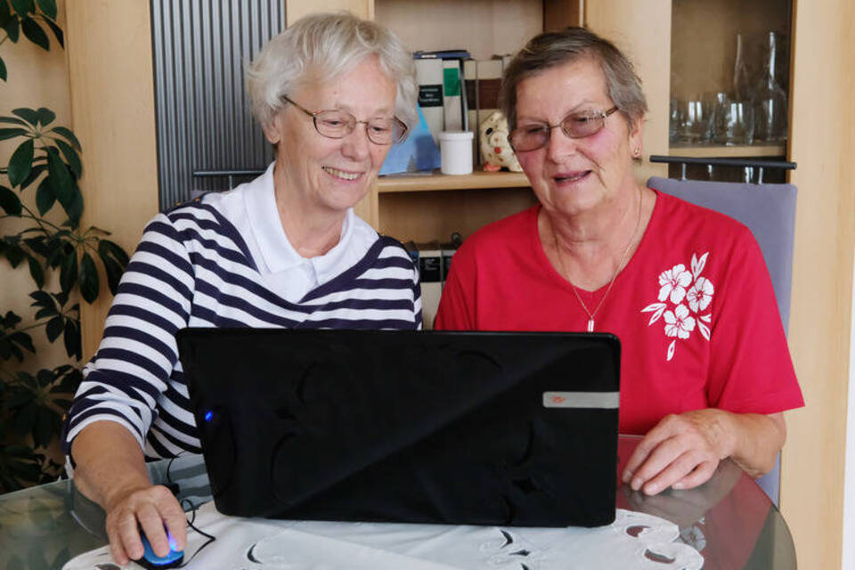Eine Frage des Nutzens: Welche Technik Senioren wirklich brauchen