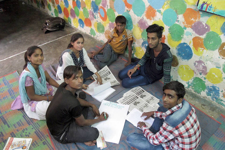 Hoffen auf Wandel - Indiens Straßenkinder produzieren eigenes Magazin