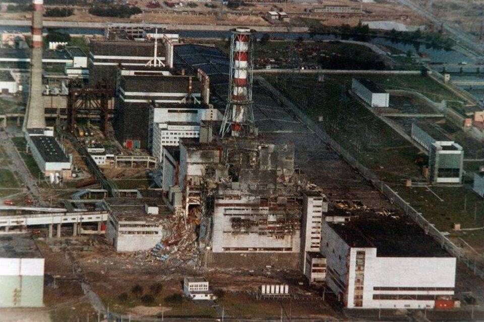 Sarkophag für Tschernobyl: Atomruine verschwindet, Probleme bleiben