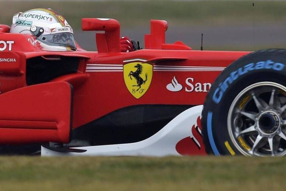 Vettel im neuen Ferrari