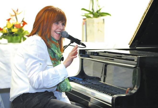 Kanadische Jazz-Sängerin Mary Berry in Heidelberger Rehaklinik