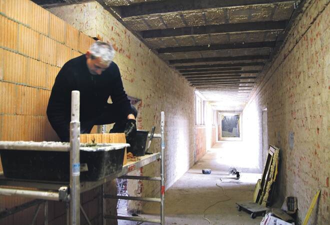 
		Theodor-Heuss-Schule Sinsheim:  Sanierung hielt manche Überraschung bereit
		