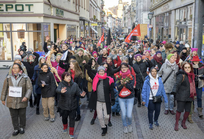 "One Billion Rising" Heidelberg:  Denn Protest kann auch getanzt werden (plus Video)