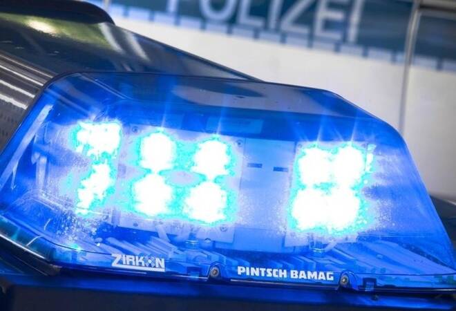 Neulußheim: Anhänger löst sich und rollt in Gegenverkehr