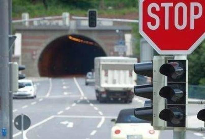 
		Neckargemünd:  Hollmuthtunnel wird voll gesperrt (Update)
		
