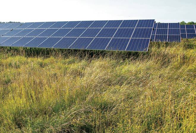 
		Lobenfeld:  Hitze bremst im Solarpark die Stromerzeugung
		