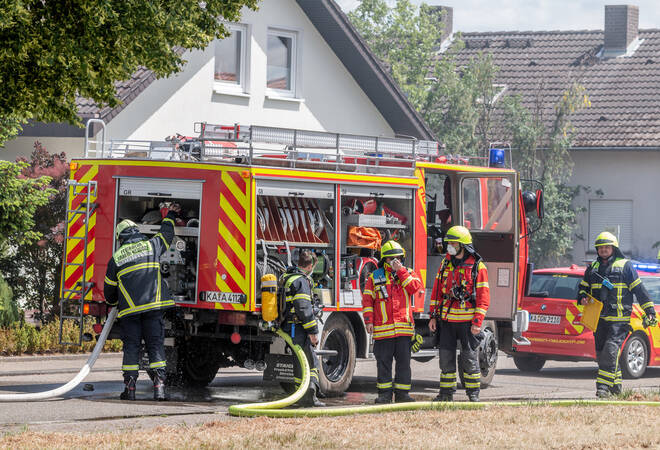 
		Graben-Neudorf:  Brandstifter am Saalbachkanal unterwegs
		