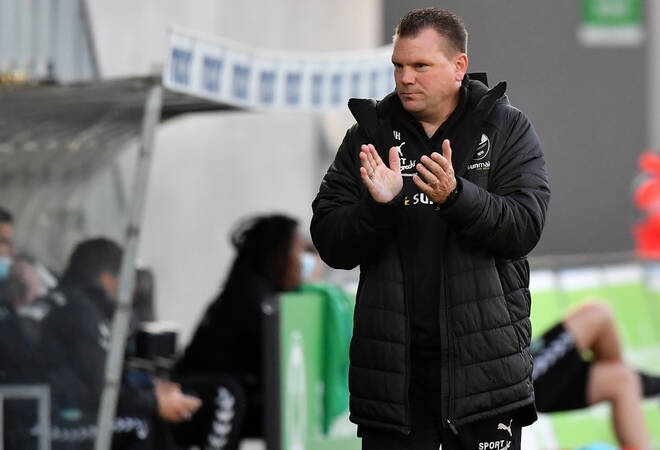 
		Absturz auf Platz 15:  SV Sandhausen trennt sich von Trainer Uwe Koschinat
		