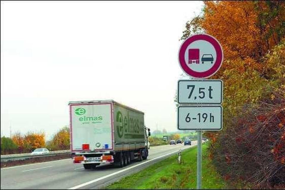 A 6: Überholverbot für Lastwagen soll ausgedehnt werden - Südwest - Nachrichten und Aktuelles ...