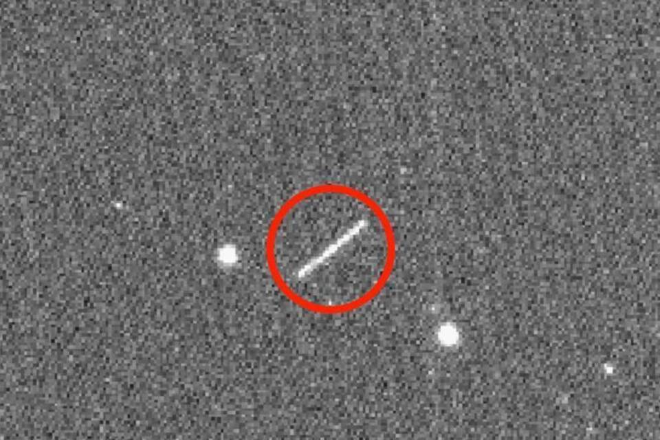 Asteroid in Rekordnähe an Erde vorbeigeflogen
