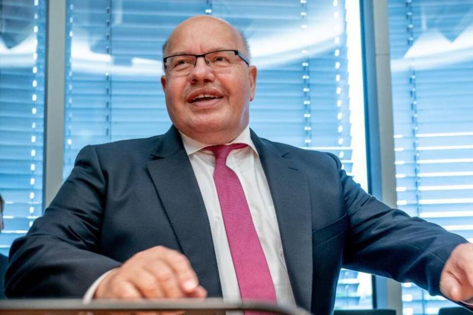 Überbrückungshilfen für Mittelstand Überbrückungshilfen für Mittelstand