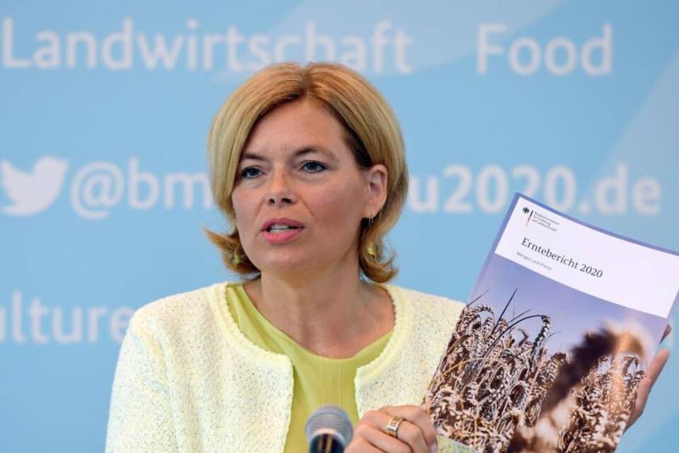 Klöckner stellt Erntebericht vor Klöckner stellt Erntebericht vor