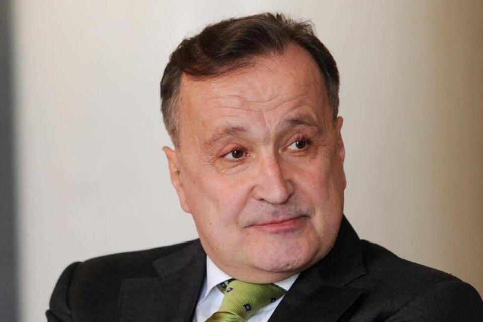 Nikolaus Bachler Nikolaus Bachler