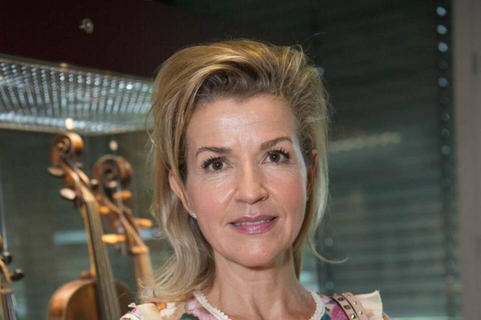 Anne-Sophie Mutter Anne-Sophie Mutter
