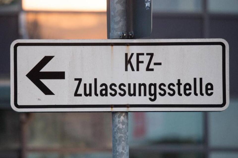 Kfz-Zulassungsstelle