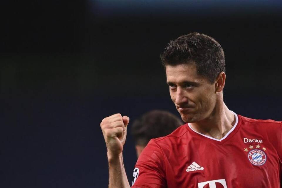 Robert Lewandowski ballt die Faust Robert Lewandowski ballt die Faust