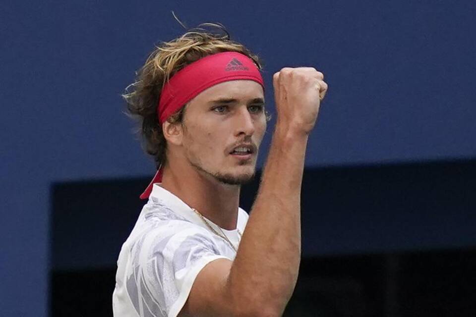 Tennisprofi Alexander Zverev jubelt Tennisprofi Alexander Zverev jubelt