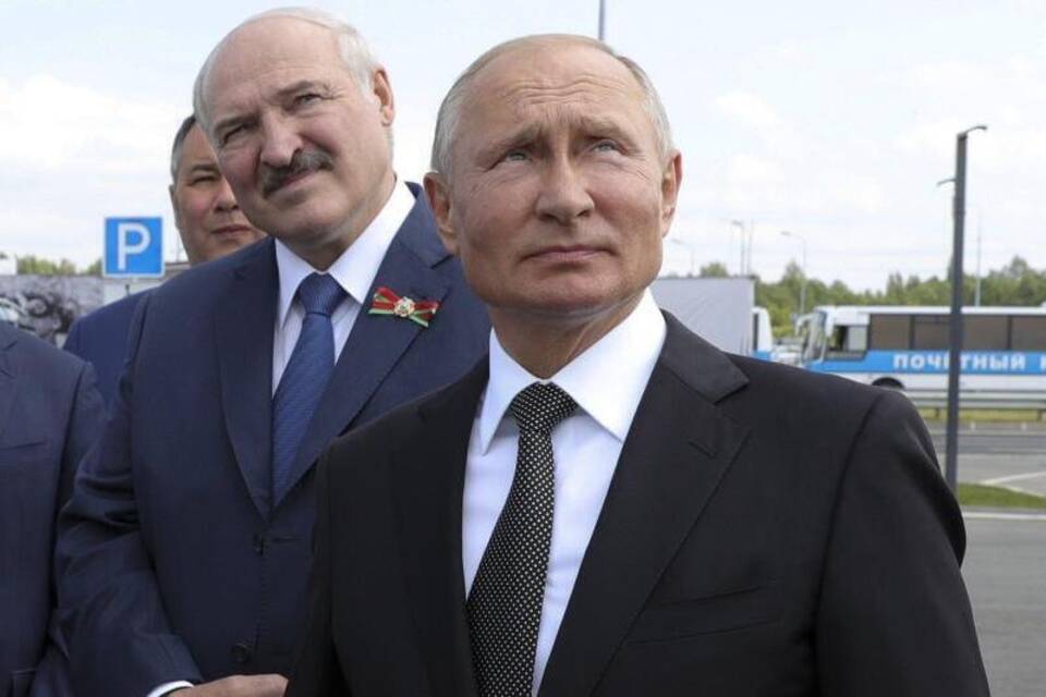 Lukaschenko kommt zu Krisengespräch nach Moskau Lukaschenko kommt zu Krisengespräch nach Moskau
