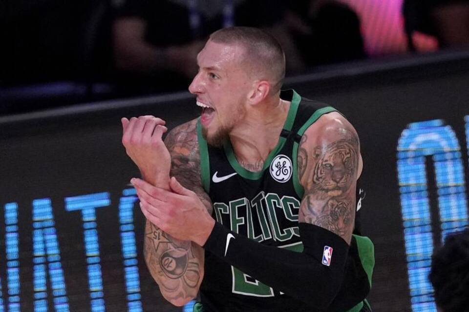 Daniel Theis