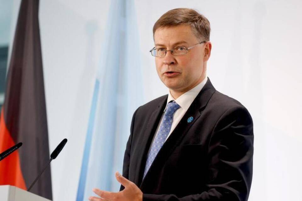 Valdis Dombrovski Valdis Dombrovski