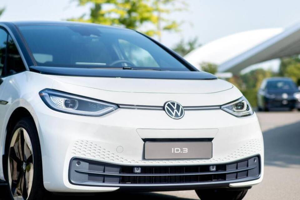 VW nennt Fahrplan für zweites neues Elektroauto ID.4 VW nennt Fahrplan für zweites neues Elektroauto ID.4