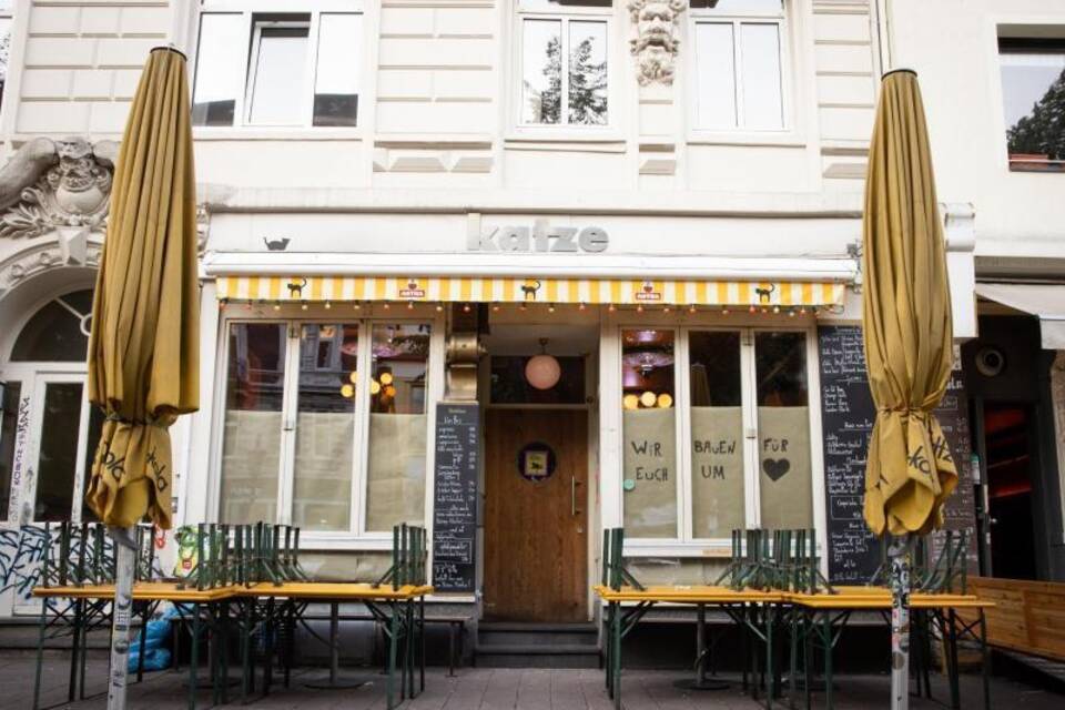 «Katze» im Schanzenviertel «Katze» im Schanzenviertel