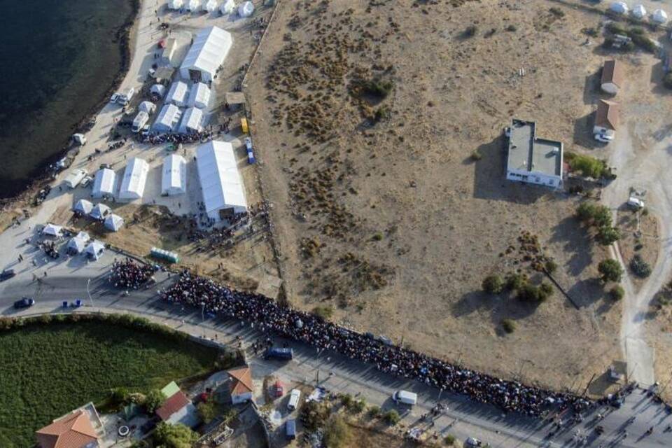 Migranten auf Lesbos Migranten auf Lesbos