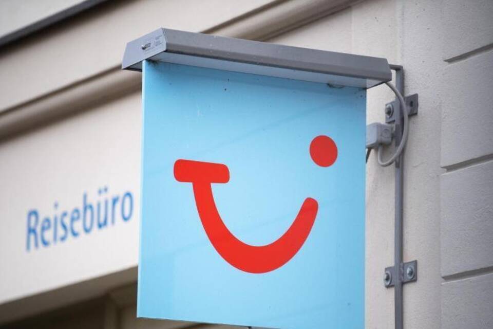 Tui-Logo Tui-Logo