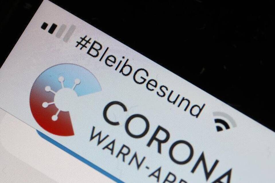 Die Corona-Warn-App auf einem Smartphone.