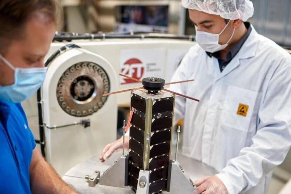 Mini-Satellit aus Würzburg Mini-Satellit aus Würzburg