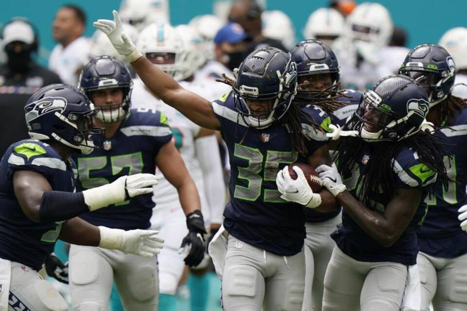 Miami Dolphins - Seattle Seahawks Miami Dolphins - Seattle Seahawks