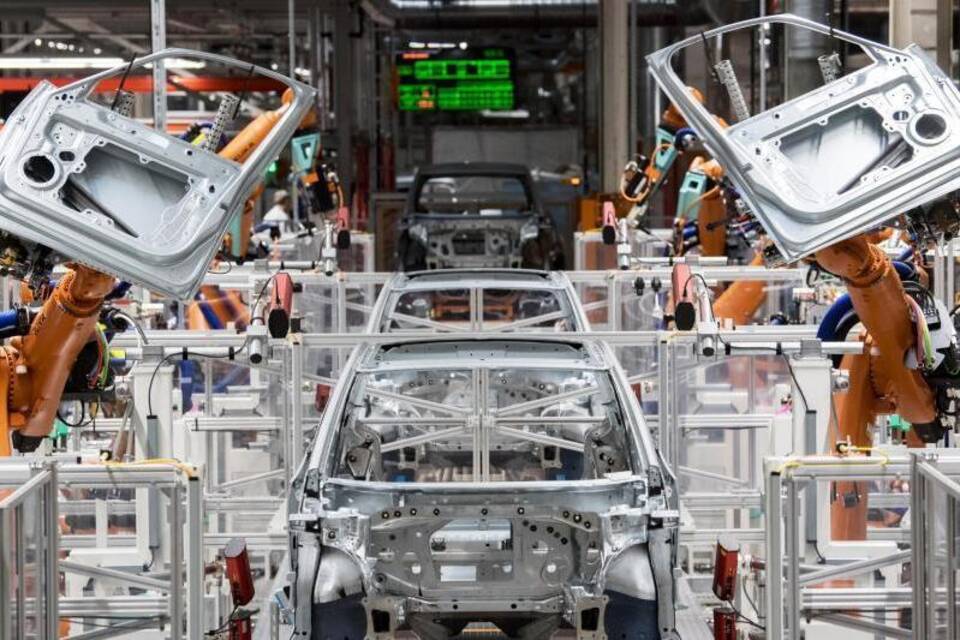 Kürzungspläne in der deutschen Autobranche Kürzungspläne in der deutschen Autobranche