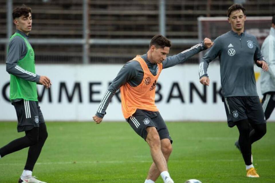 Julian Draxler Julian Draxler