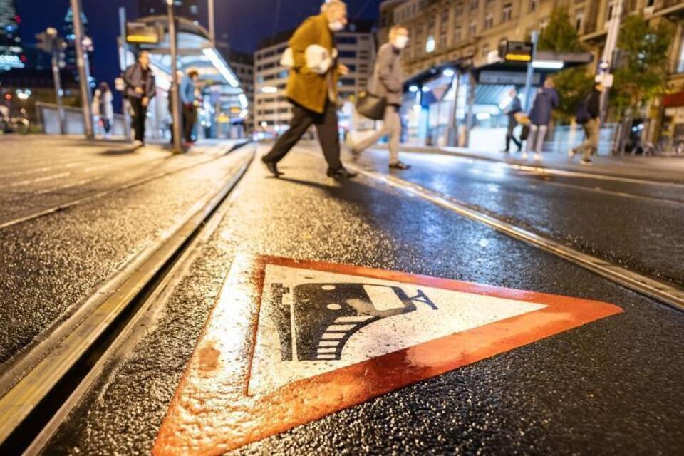 Warnstreiks im öffentlichen Dienst Warnstreiks im öffentlichen Dienst